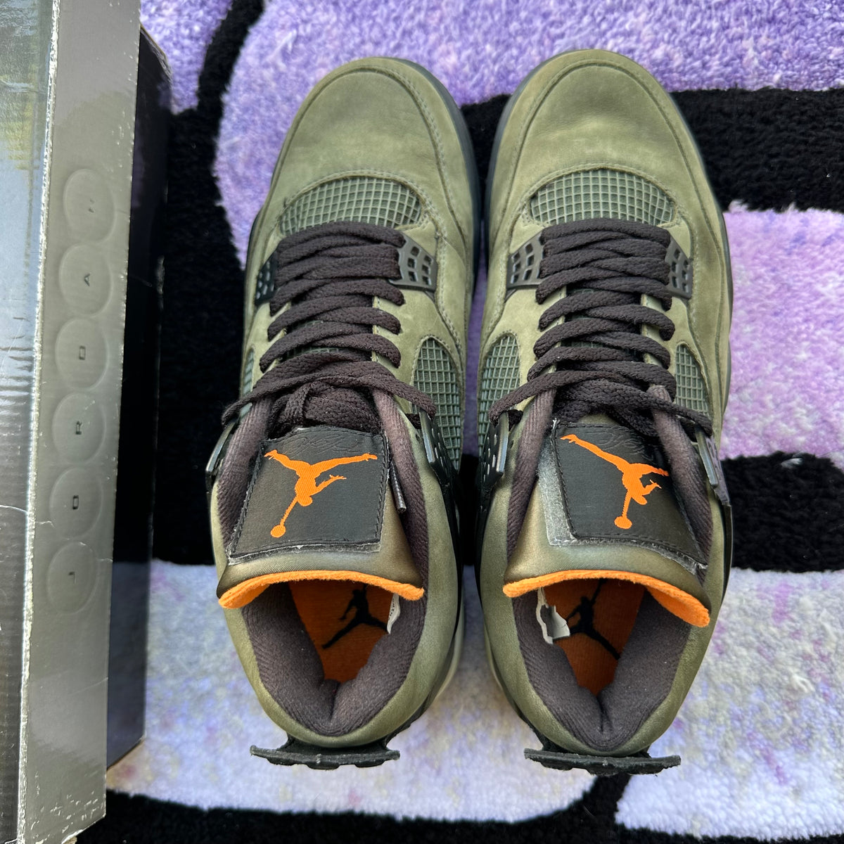 Air Jordan 4 "Undefeated" 2005