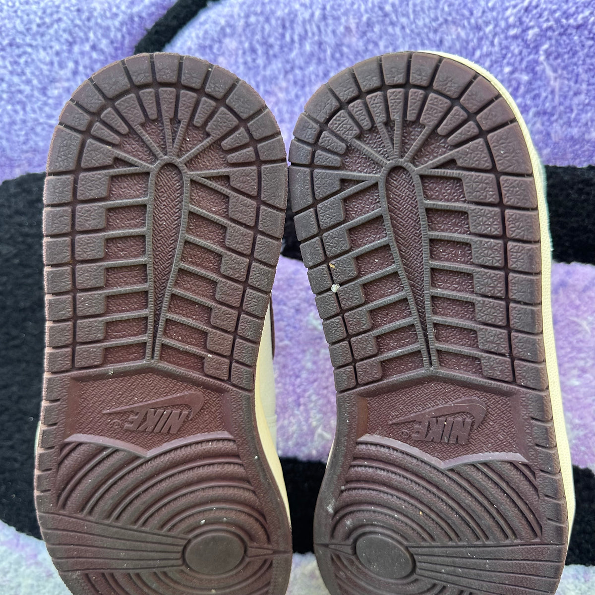 Air Jordan 1 "A Ma Maniere"