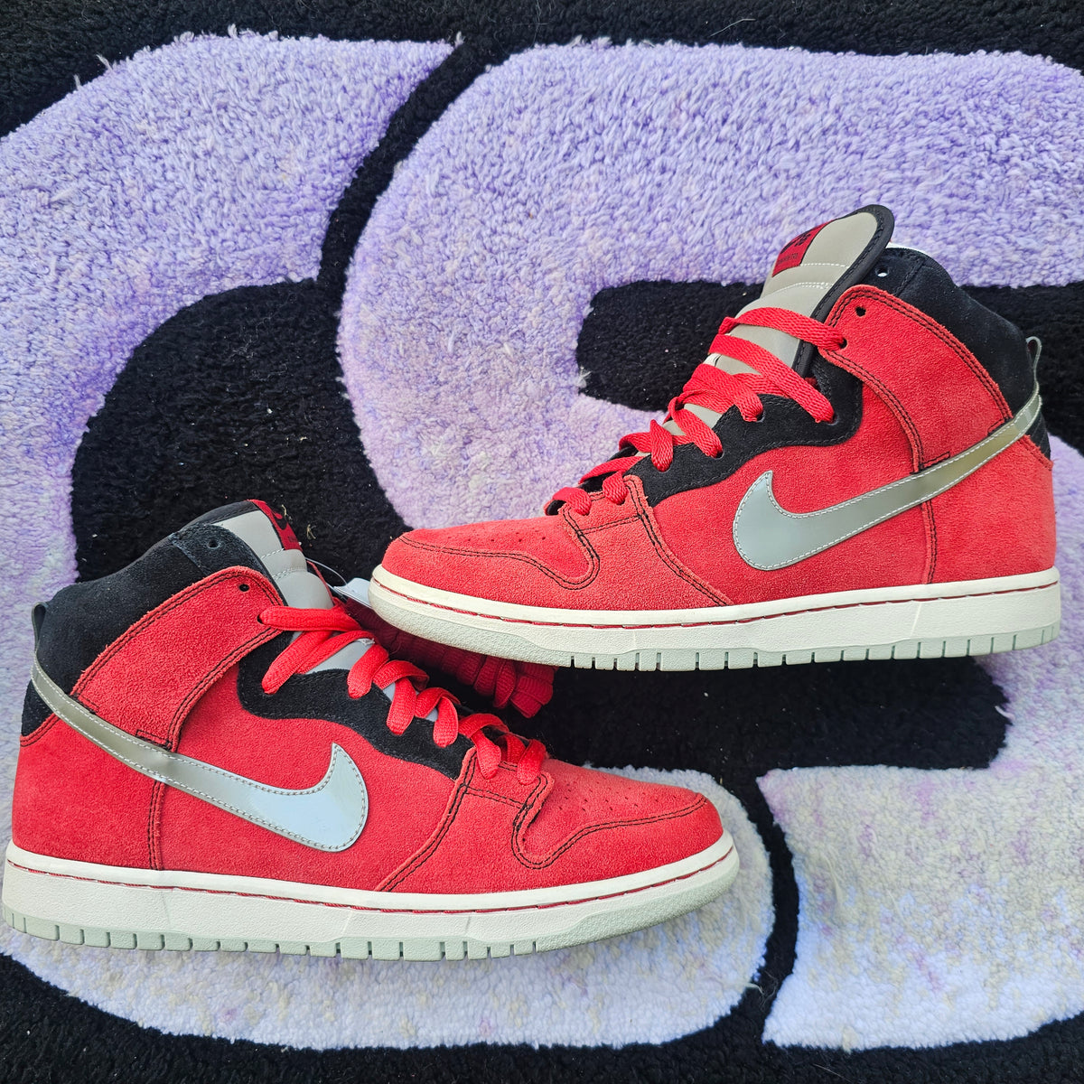 Nike Sb Dunk High SAMPLE "Raging Bull" Size 9