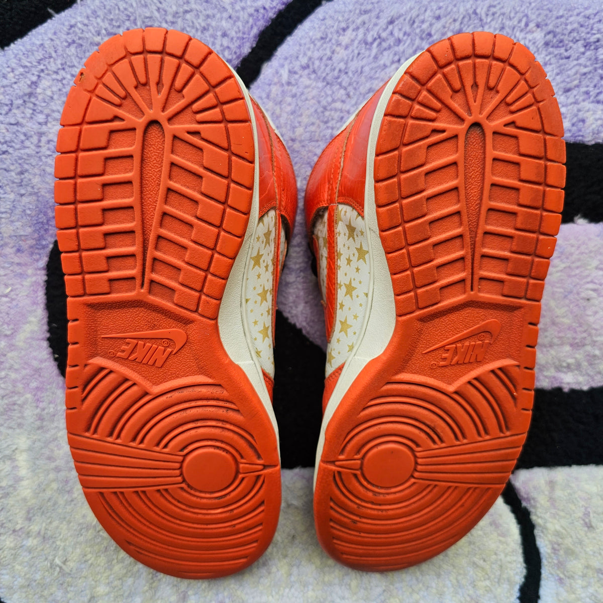 Nike Sb Dunk High Supreme "Orange Stars"