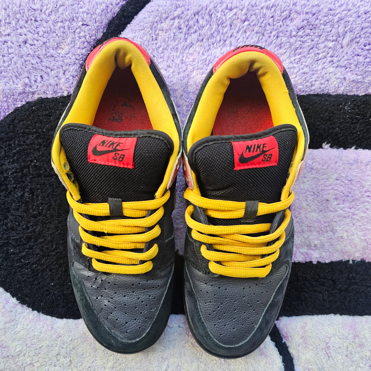 Nike Sb Dunk Low "Appetite for Destruction" Size 8 Used