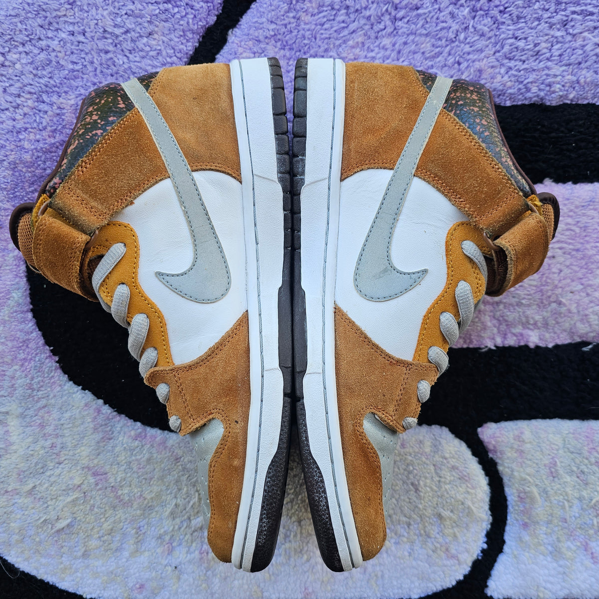 Nike Sb Mid “Fender Bass”