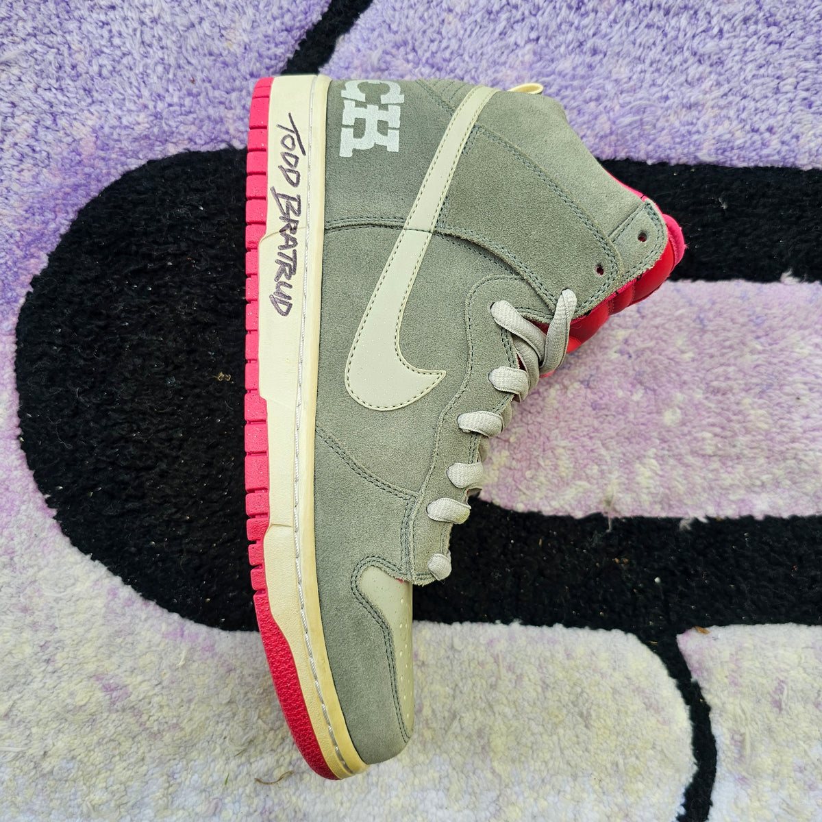 Nike Sb Dunk High "Brain Wreck” SAMPLE (signed by Todd Bratrud) Size 9 *Single foot*