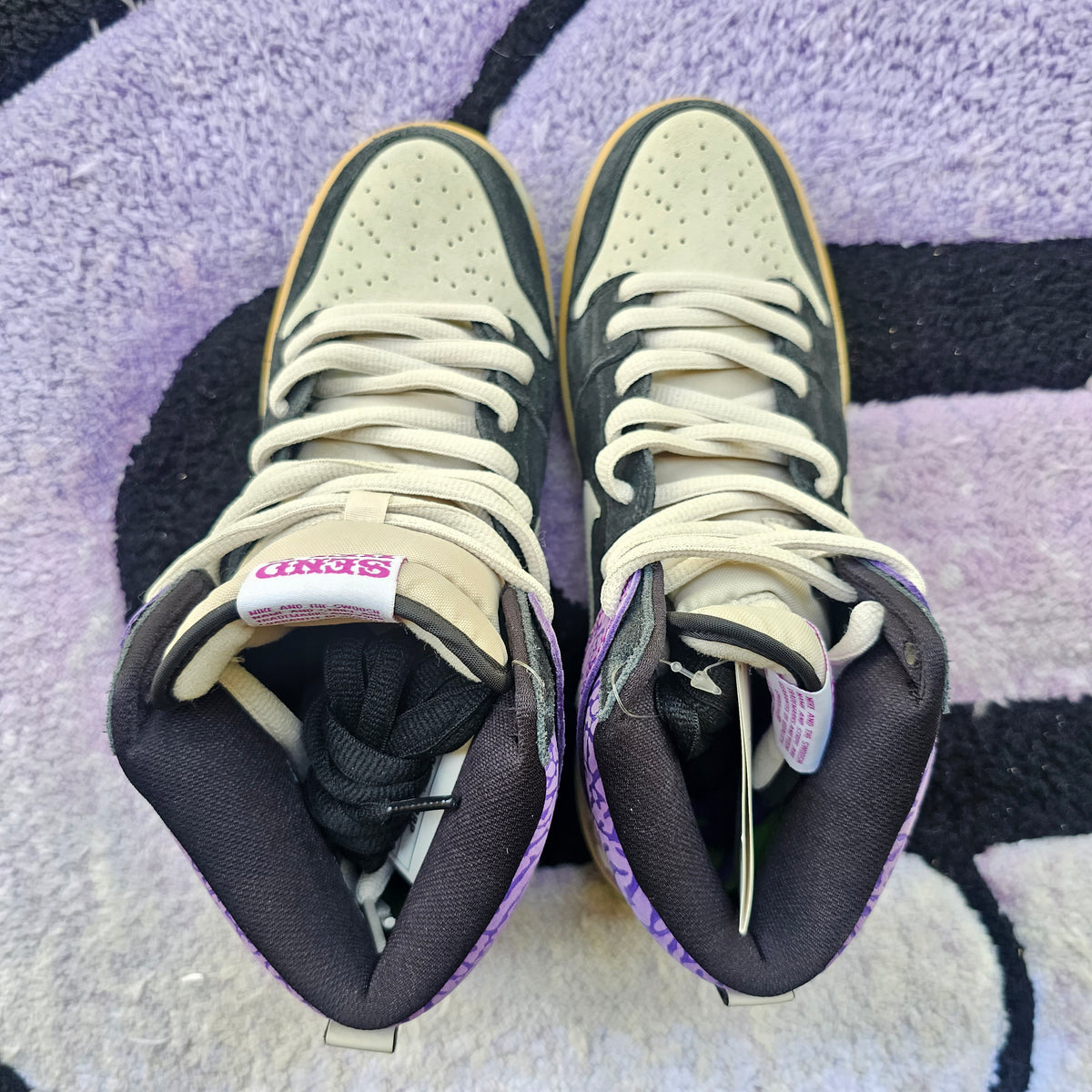 Nike Sb Dunk High SAMPLE "Send Help 2" Size 9