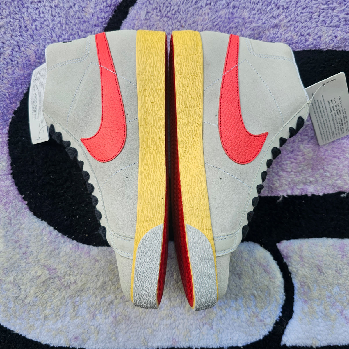 Nike Sb Blazer SAMPLE "Swoosh Life" Size 9
