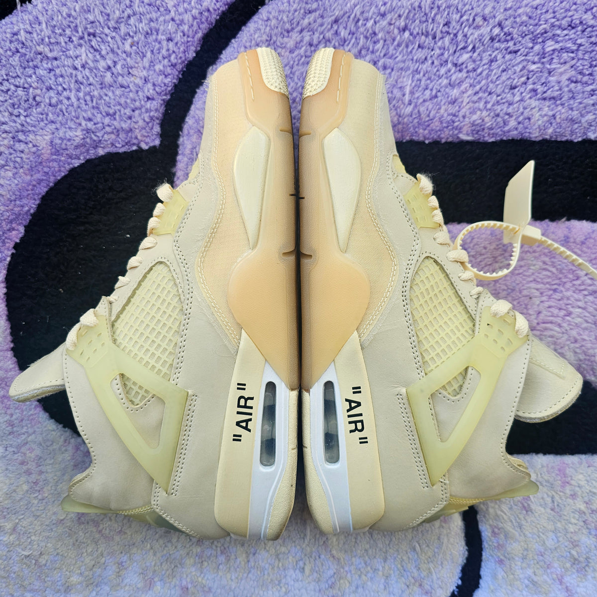 Air Jordan 4 Off White "Sail" Size 10.5 Mens