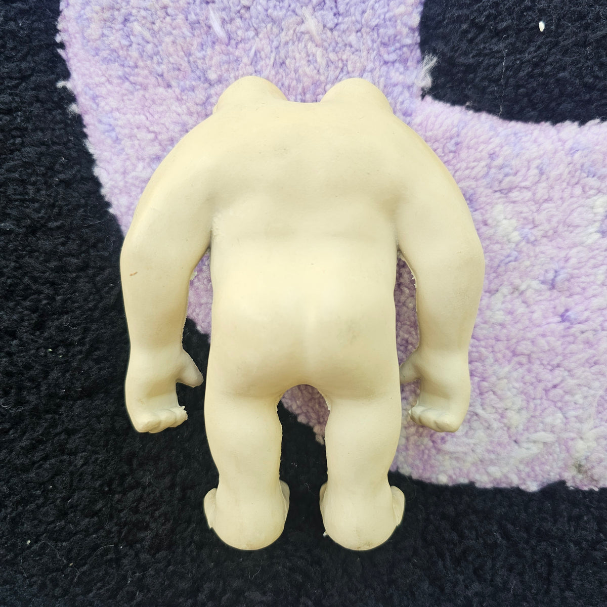 Nike 6.0 Sample Figure (Cream)