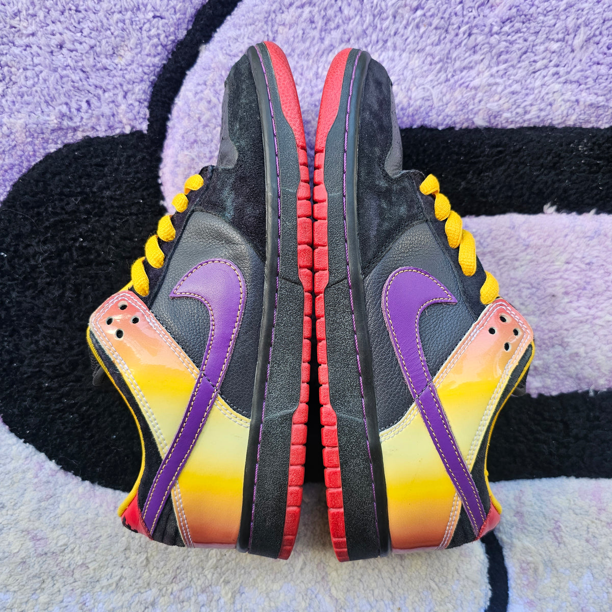 Nike Sb Dunk Low "Appetite for Destruction" Size 8 Used