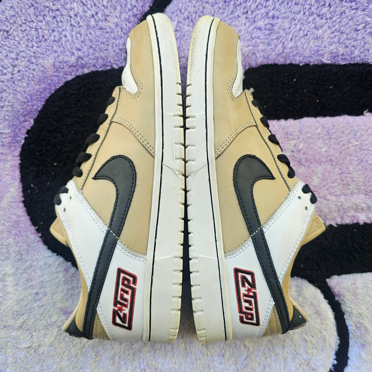 Nike Dunk Low "Z-Trip” (Friends & Family) Size 10 Used