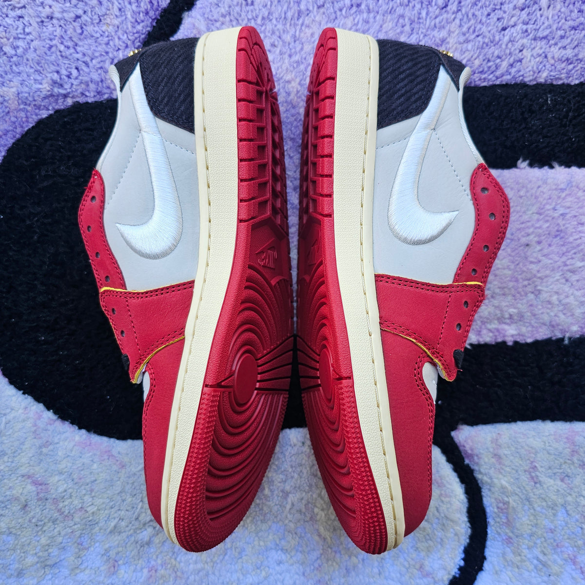 Jordan 1 Low "Trophy Room" (Numbered + Trading Card) *Multiple Sizes*