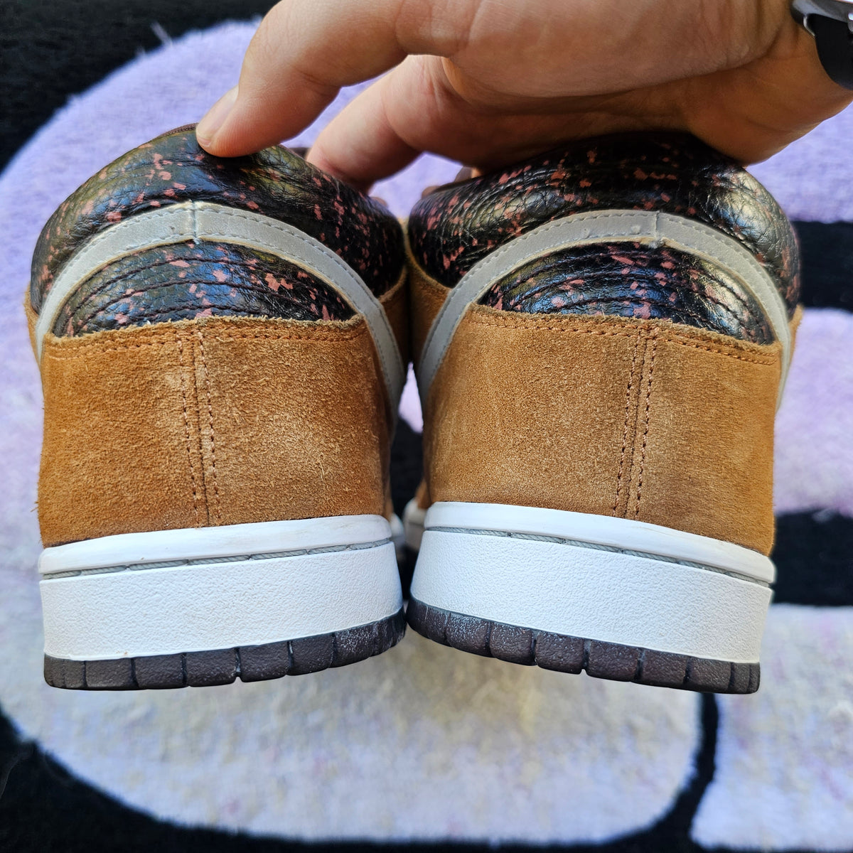 Nike Sb Mid “Fender Bass”