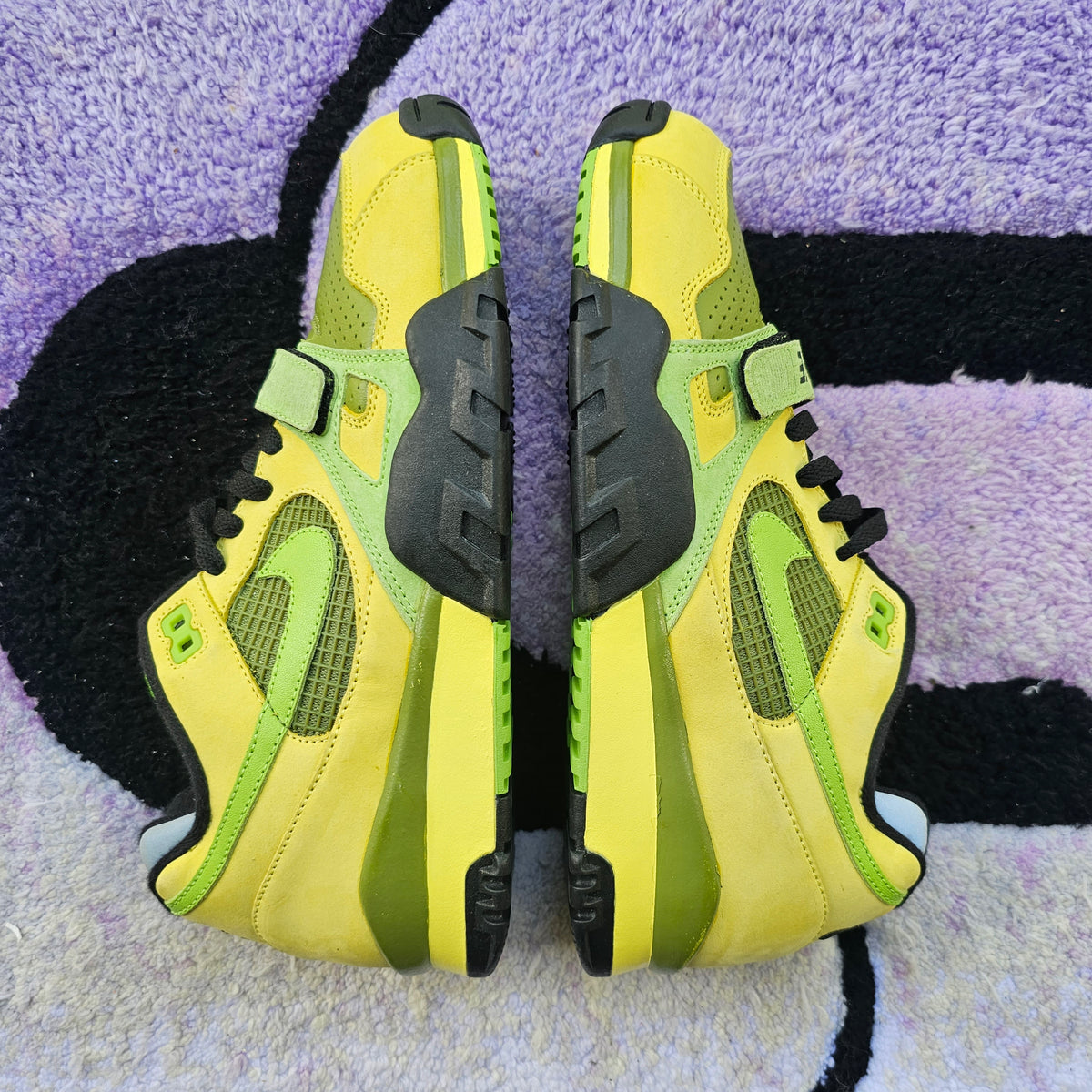 Nike Sb Air Trainer SAMPLE "Lime" Size 9