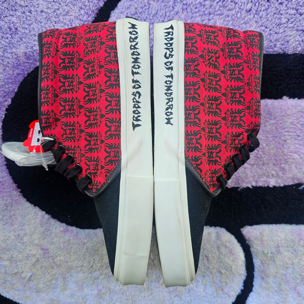 Vans Chukka Supreme NBHD “Red”