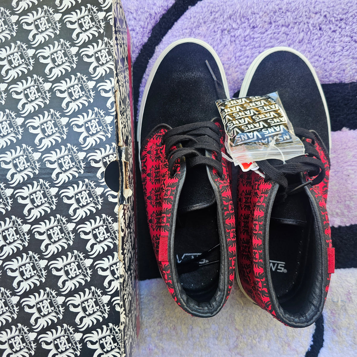 Vans Chukka Supreme NBHD “Red”
