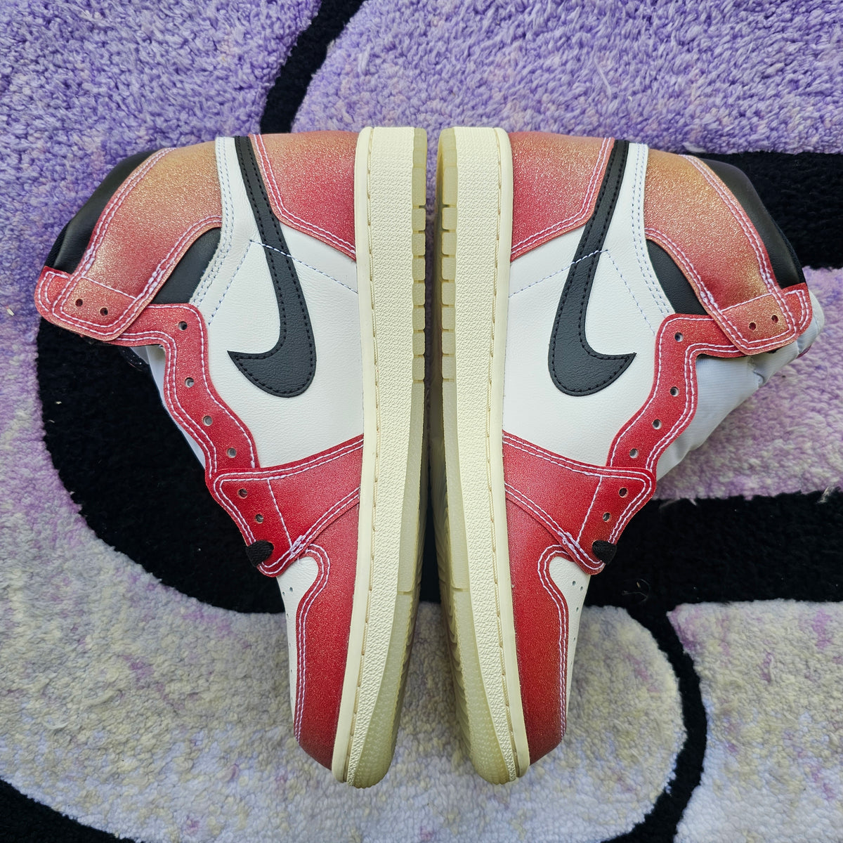 Air Jordan 1 "Trophy Room" (Friends & Family) *Multiple Sizes*
